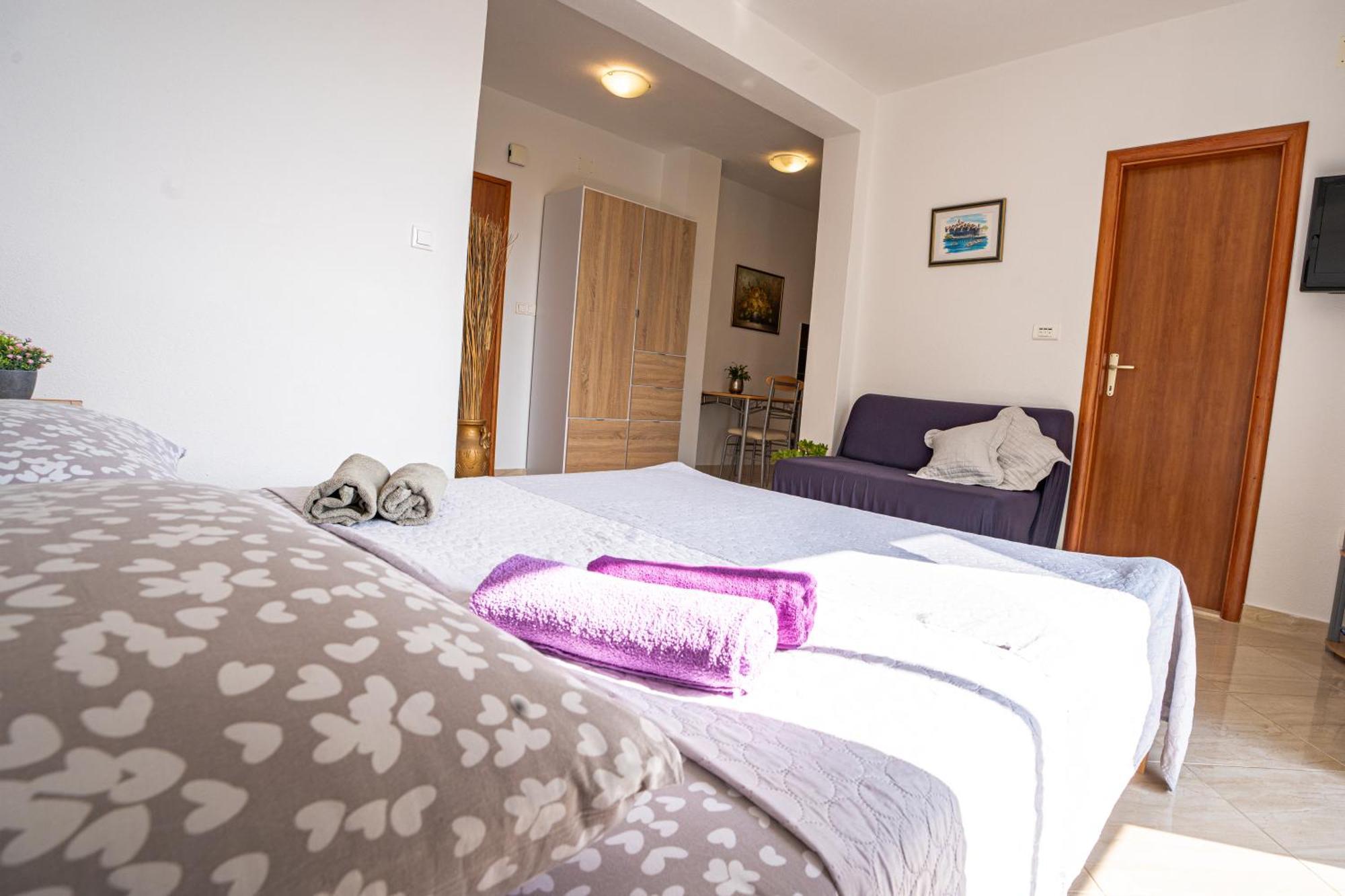 Apartmani Kremena Small Beach 200M Klek Buitenkant foto