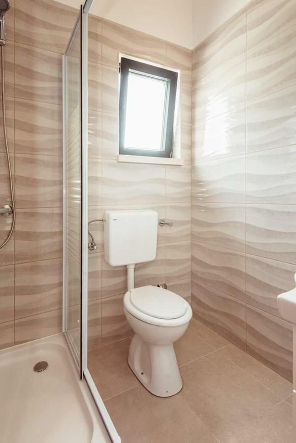 Apartmani Kremena Small Beach 200M Klek Buitenkant foto